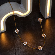 Daisy Freshwater Pearl 18K Gold Plated Necklace Elegant Flower Design Chocker