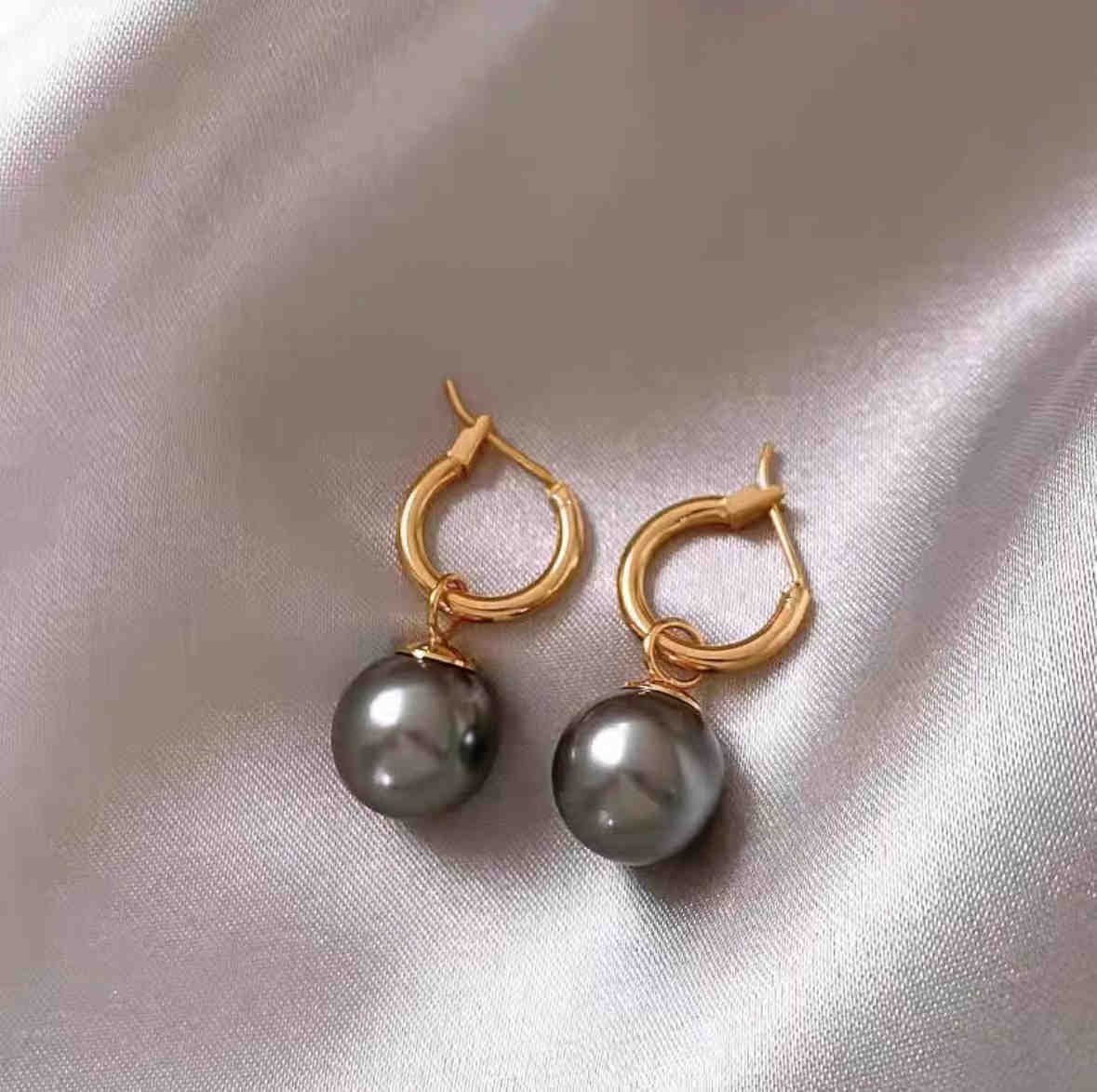 10mm Big Pearl and Gold Hoop Earrings Elegant Pearl Drop Earrings S925 Silver Pin