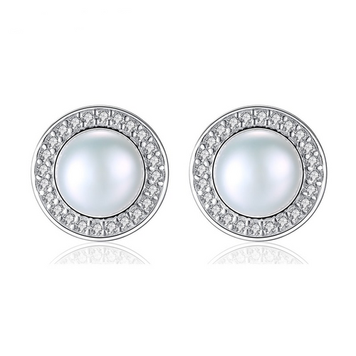 Freshwater Cultured Pearl and Diamond Stud Earrings in Sterling Silver（8-9mm）