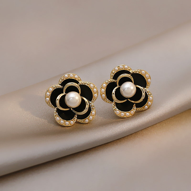 Chanel camellia Earrings, Vintage Chanel earrings camellia flower