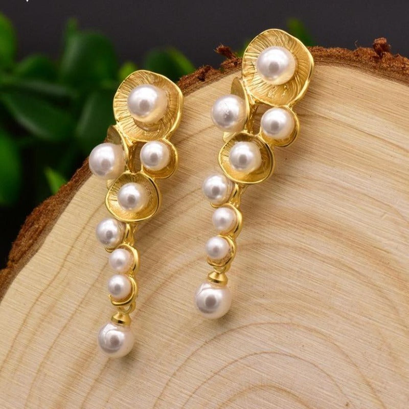 Dahlia asymmetrical 18ct. Gold and Freshwater Pearl drop Earrings – Dagmar  Korecki Jewellery