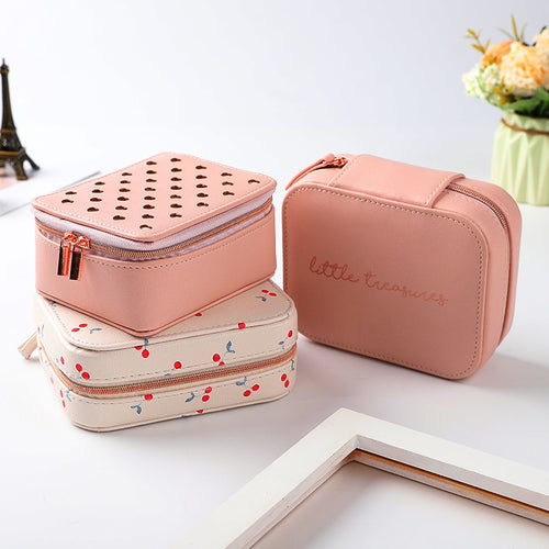 Doppellagige Mini-Schmuckschatulle für Ohrstecker und Ringe, nützlicher Make-up-Organizer mit Reißverschluss, tragbare Reise-Schmuckschatulle aus PU