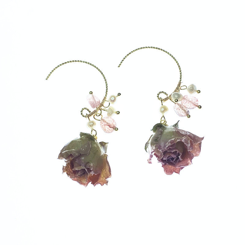 Wild Rose Events Preserved Daisy Earrings - Wild Rose Events