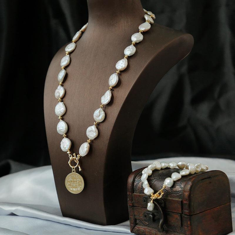 Jane Stone Fashion Statement Collar Necklace Vintage Openwork Bib Costume  Jewelry