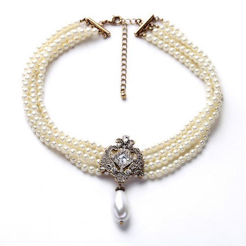 Vintage Pearl Strand Necklace for Women