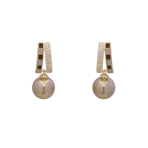 10mm Camel-colored Pearl Drop Earrings | Shell Pearl Earrings | Pearl Diamond Earrings with Grid Pattern Design