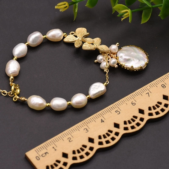 9 Modern Designs of Pearl Bracelets for Women in Trend