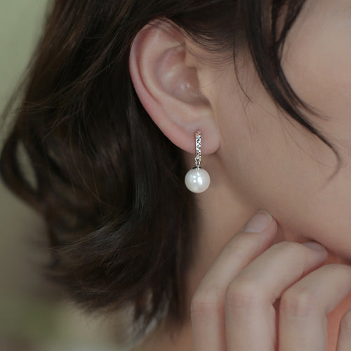 Pearl Huggie Earrings | Pearl Drop Earrings with Sterling Silver Clasp (10mm)