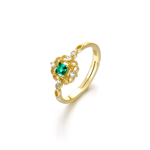 Vintage 18k Gold Adjustable Size Created Opal Green Quartz Ring