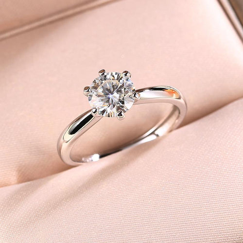 Moissanite diamond ring