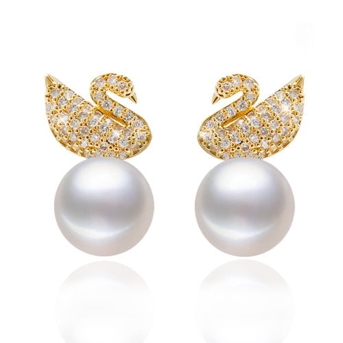 Swan White Round Shell Pearl Stud Earrings for Women in 14K Gold Over Sterling Silver（8mm）