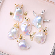 Children Style Big Baroque Pearl Pendant Necklace in 14K Gold Over Sterling Silver (16-18mm)