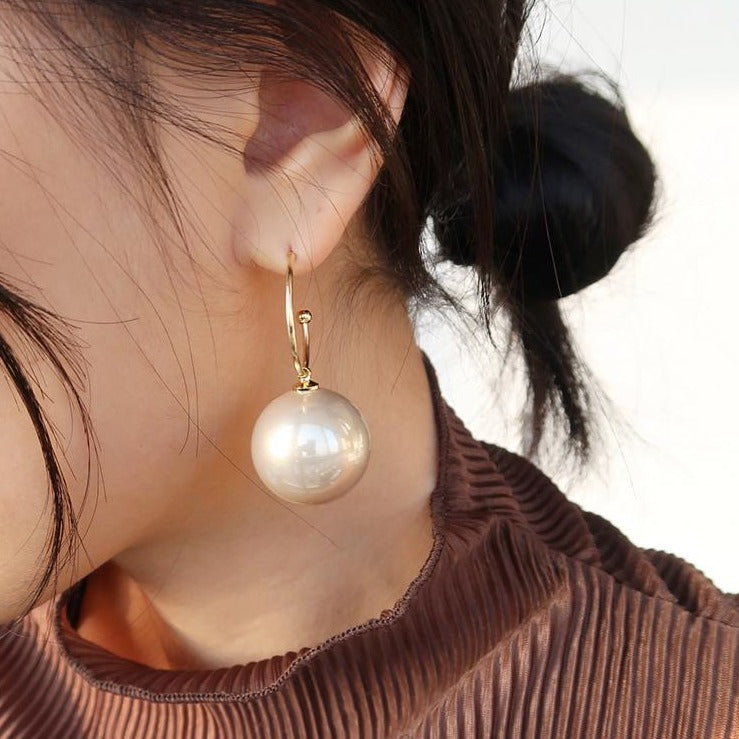 oversized pearl drop earrings
