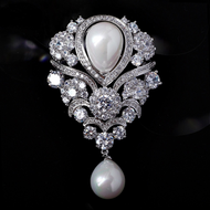 vintage style pearl brooch pin